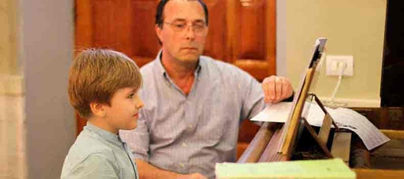 Clases de piano para niños Medellín